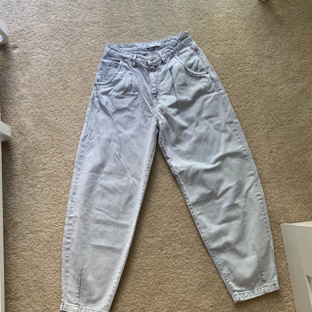 Zara Slouchy Jeans